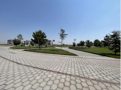 Lotes Residenciales Desde 254 M2 Con Acceso A Casa Club En Metepec