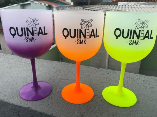 Imagem 4 de 10 de 30 Taça De Gin 580 Ml Degradê E Personalizada Com 1 Cor