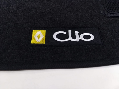 Tapetes Para Renault Clio En Alfombra