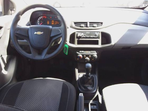 Imagem 3 de 9 de Chevrolet Onix 1.0 Mpfi Joy 8v Flex 4p Manual