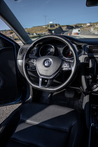 Imagen 15 de 15 de Jetta Sportline Mk Vi 2018 Azul