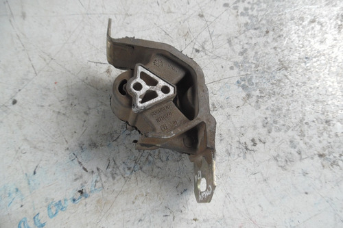 Base Soporte Motor Chevy 2006 C2 1.6 90495170 S2099 (Usado)
