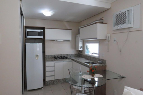 Imagem 8 de 15 de Apartamento Em Localização Privilegiada No Centro - Ap2427