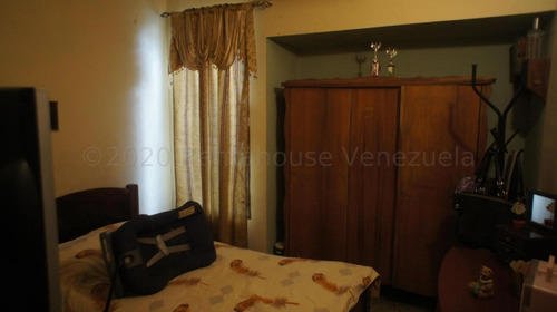 Imagen 14 de 30 de Casas En Venta Cabudare 04245565759