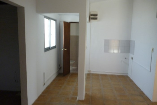 Venta Casa + Local Comercial.+ Barbacoa Y Fondito