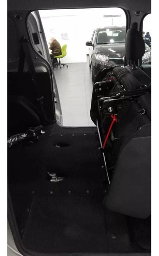 Imagen 8 de 23 de Renault Kangoo 1.6 Confort 5as Stock Fisico (ev)