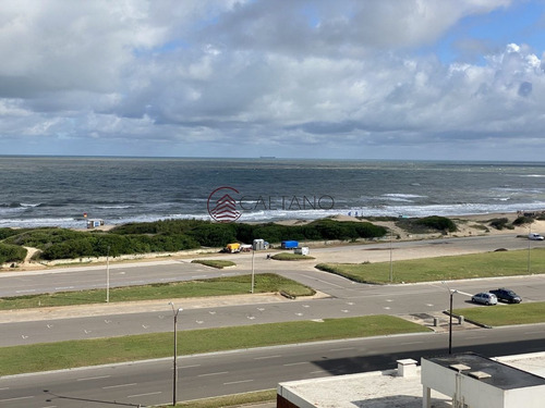 Imagen 5 de 15 de Hermoso Apto. Con Vista Al Mar! - Punta Del Este Brava