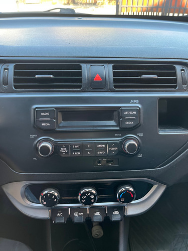 Kia Rio 5 Ex 1.4L 6Mt Ac Dab Abs