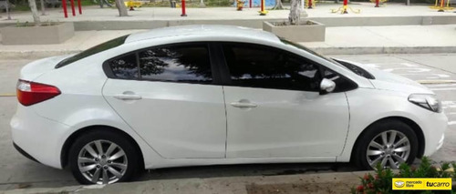 Kia Cerato Pro 1.6 Ex
