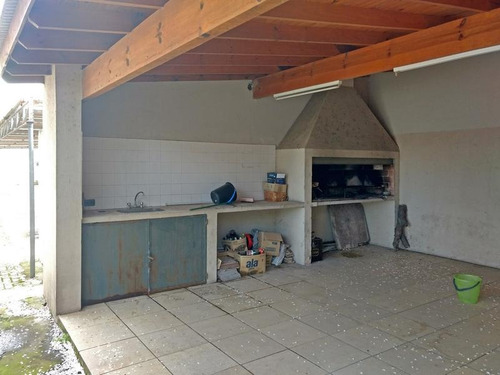 Imagen 3 de 18 de Departamento En Venta En Campana Centro. Triplex 2 Dormitorios. Garage