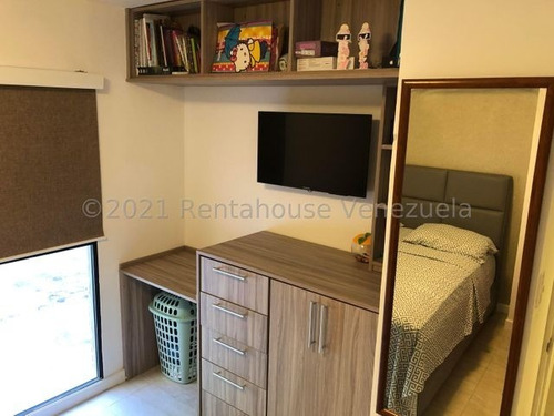 Imagen 22 de 24 de Mls #22-21711 Se Vende Hermoso Apto En Los Naranjos Del Cafetal Fibr 0414 3111247