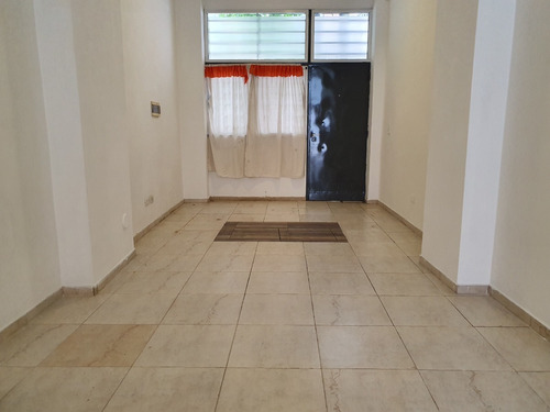 Imagen 2 de 14 de Departamento / Ph . Unico ,ingreso Frente .excelente Ubicacion