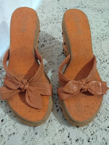 Sandalias De Cuero Taco Chino Clona