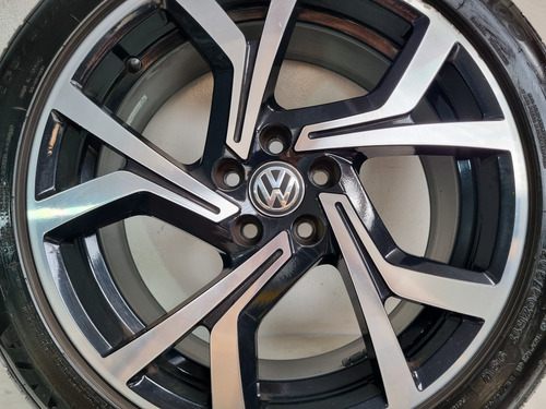 Uma Roda Polo 2023 Aro 17 Com Pneu 205 50zr17 Minerva Avulsa (Usado)