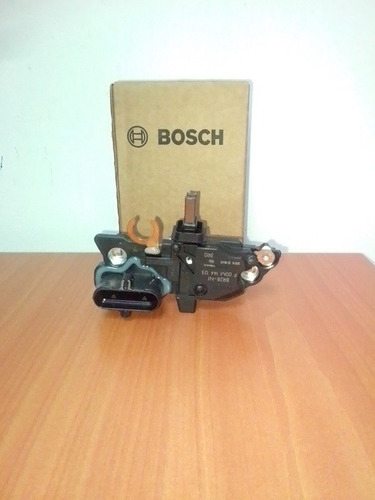 Regulador D Volt Alternador Iveco Mercedes Eurotraker Volvo 