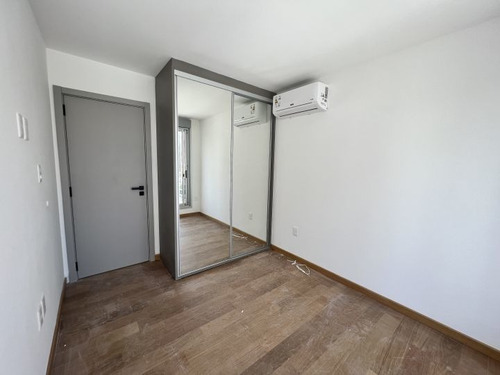 Imagen 9 de 12 de Venta De Apartamento De 1 Dormitorio En Punta Carretas Sas