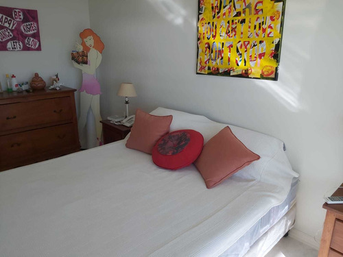Apartamento En Venta De 3 Dormitorios En Playa Mansa