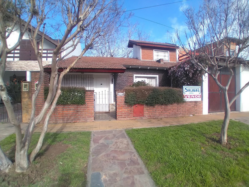 Chalet En Venta, José C. Paz