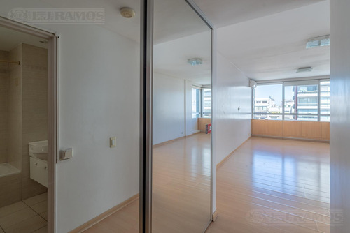 Edificio Concord. Av. Callao Y Juncal. Alquiler Residencial O Apto Prof.