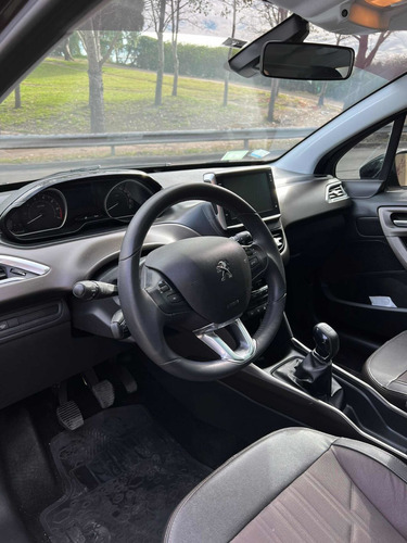 Imagen 5 de 6 de Peugeot 2008 2019 1.6 Feline