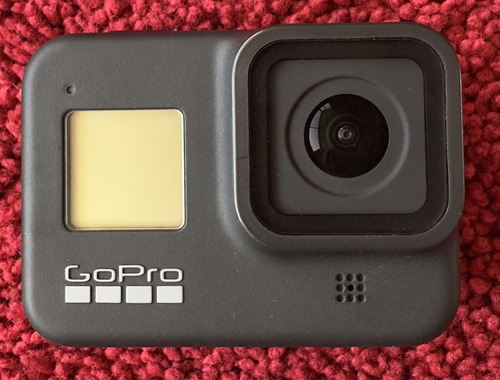 Cámara Gopro Hero Black 8 Wifi Con 11 Accesorios (Usado)