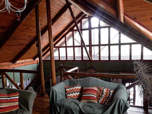 Casa Cabaña En Cañuelas,3 Habitaciones, 3 Baños,quincho,pile