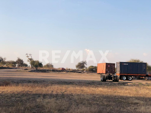 Terreno En Venta En Pedro Escobedo