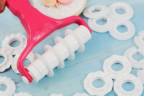 Imagen 7 de 10 de Rodillo Cortante De Cintas Para Pastas, Fondant - Parpen