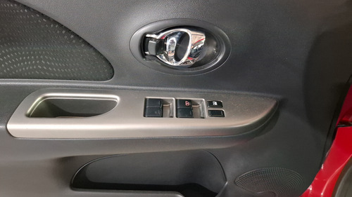 Nissan March 1.6 ADVANCE NAVI AUTO