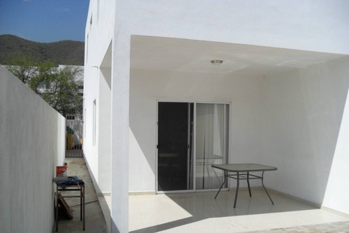 Imagen 13 de 17 de Venta De Casa En Palmares, Carretera Nacional, Monterrey, Nl