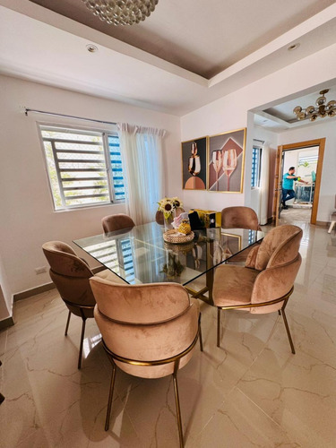 Venta De Casa Con Piscina Ubicada En Prado Oriental De San Isidro