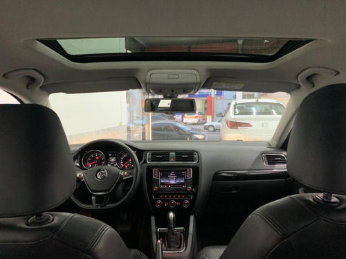 Imagem 9 de 12 de Jetta Highline Completo Bancos De Couro