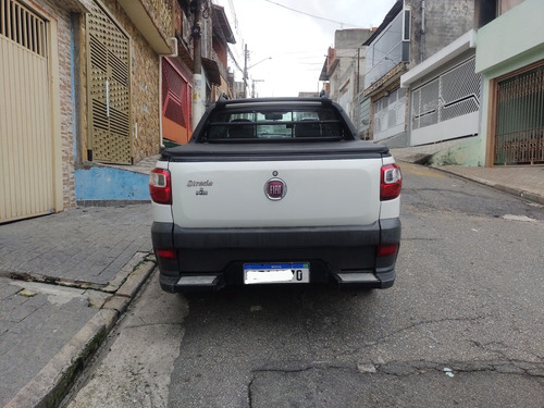 Fiat Strada 1.4 Hard Working Cab. Dupla Flex 3p