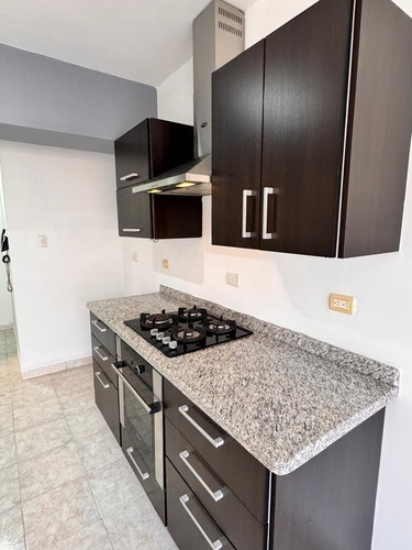 Apartamento A Estrenar En Venta Res Montecarmelo Frente Al Sambil Jc-lp Jc-