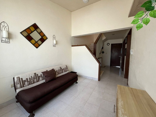 Casa Frente Al Mar En Venta En Merida F-215, 4 Rec. En Chicxulub $12,000,000