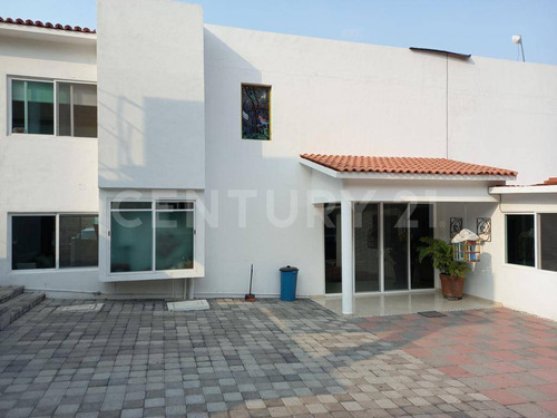 Venta De Casa En Tlayacapan, Morelos, Pueblo Magico