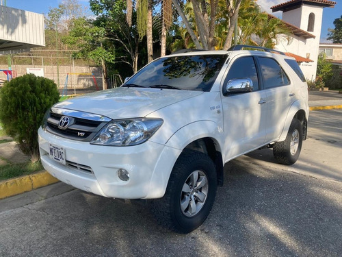 Toyota Fortuner 4x4
