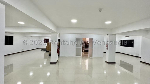 Imagen 19 de 21 de Excelente Edificio Comercial En Alquiler En Santa Mónica, Caracas