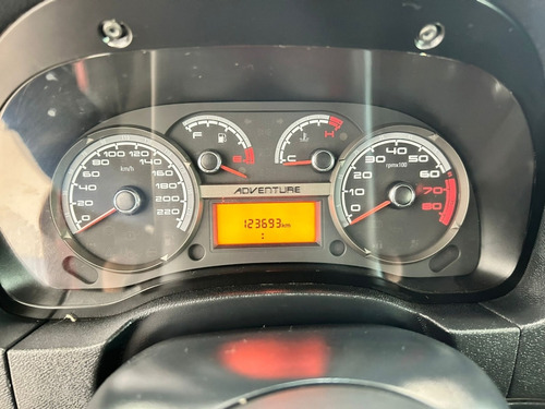 Fiat Idea 1.8 MPI ADVENTURE 16V FLEX 4P AUTOMATIZADO