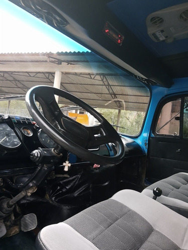 Imagem 4 de 8 de Mercedes Benz 1113