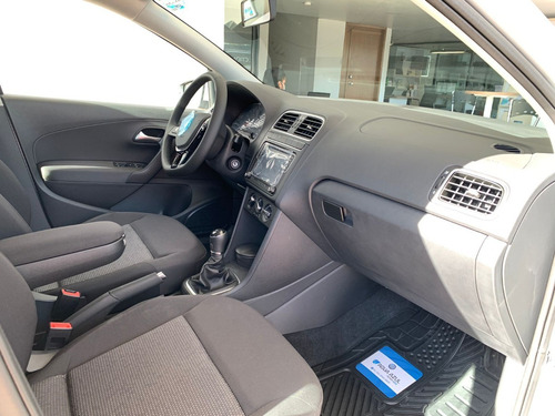 Imagen 11 de 14 de Volkswagen Polo