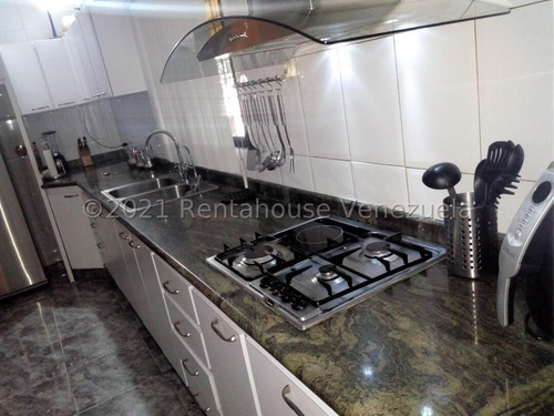 Imagen 6 de 14 de Casa En Venta Barrio Sucre Maracay 22-8046 Df