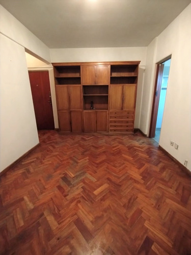 2 Ambientes En Venta Barracas - A Metros De Av. Patricios