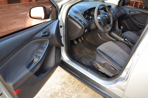 Ford Focus III 1.6 S
