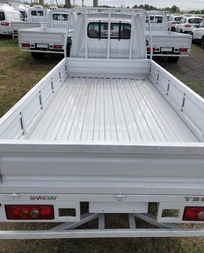 Imagen 3 de 7 de Shineray T30 Con Duales 2000 Kilos De Carga