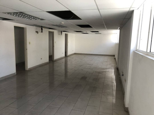 Imagen 7 de 12 de Edificio Industrial A Media Cuadra De La Francisco De Miranda, A Una Cuadra Del Metro Contactar Al Whatsapp