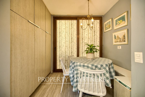 Excelente Casa Mediterránea En Condominio, Santia...