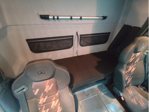Mercedes Benz Atego 1726 Tractor