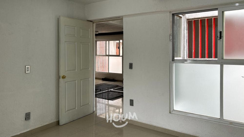 Departamento En Moctezuma 2da Sección, Venustiano Carranza Con 2 Recámaras, 70 M², Id: 153533