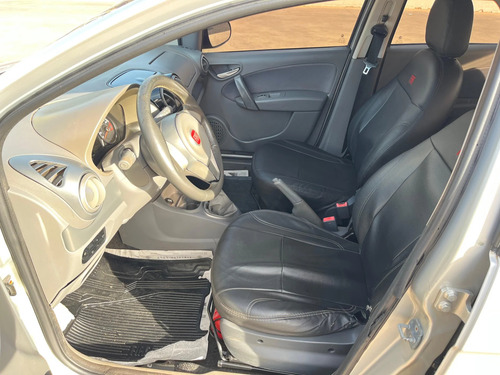 Fiat Palio 1.4 MPI ATTRACTIVE 8V FLEX 4P MANUAL
